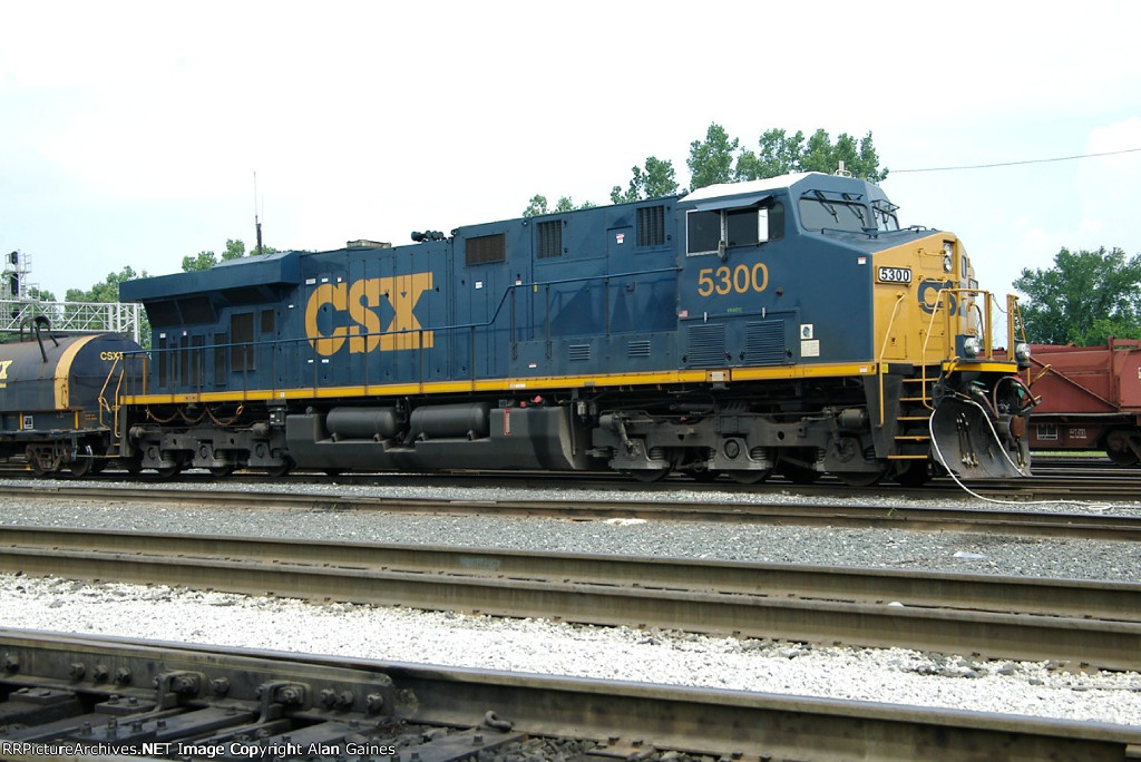 CSX 5300